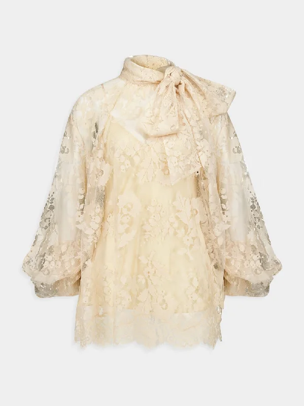 Women's clothing eye-catching-Light Tea Illustration Lace Blouse