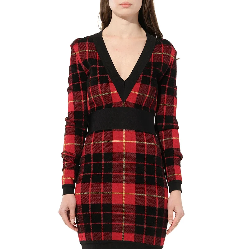 Outdoor adventure dresses-Dress in Tartan Red/Black