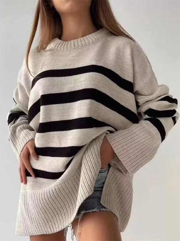 Sweaters small batch-Slit Striped Round Neck Sweater