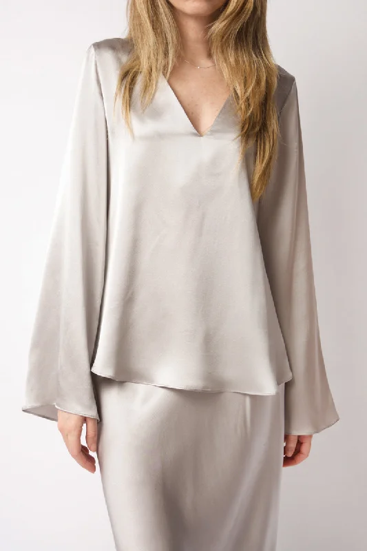 Peace Tops-Zahar Bell Sleeve Top in Pebble