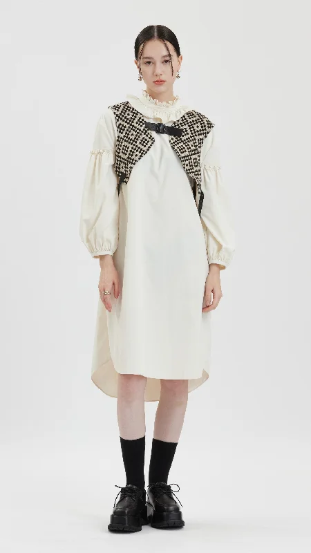 Tiered fun dresses-Ruffle Collar With Puff Sleeves Dress