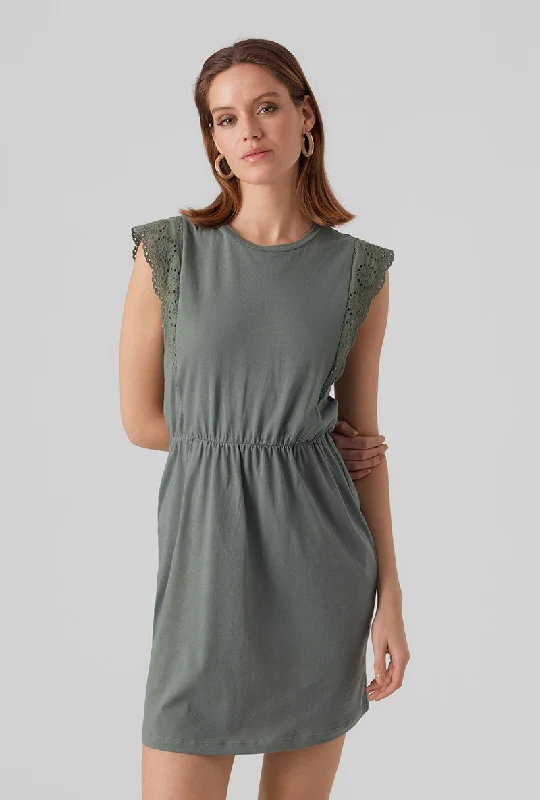 Flirty V-neck dresses-VERO MODA HOLLYN SL LACE SHORT DRESS