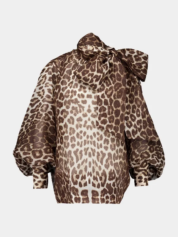 Women's clothing turtleneck-Illustration Leopard Print Billow Blouse